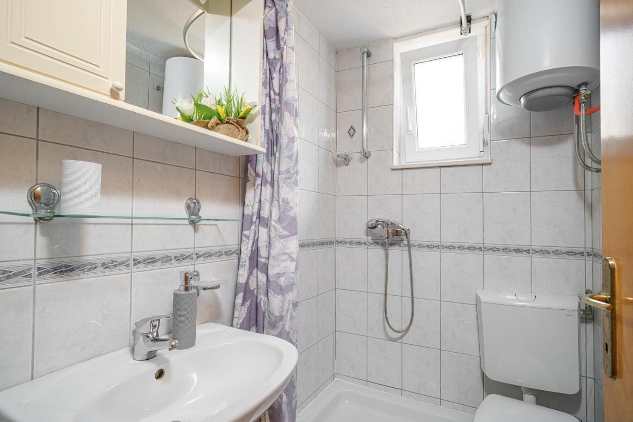 Apartmani Nedoklan Srima Exterior foto